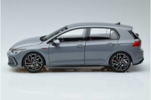 Volkswagen Golf GTI Mk8 Norev 1:18 188590 Métal — image 4 sur 7