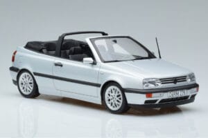 Volkswagen Golf Mk3 Cabriolet Argent Norev 1:18 188468 Métal — image 4 sur 6