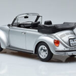 Volkswagen Beetle 1303 Cabriolet Argent Norev 1:18 - image 5 of 6