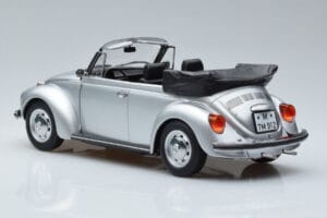 Volkswagen Beetle 1303 Cabriolet Argent Norev 1:18 188530 Métal — image 5 sur 6