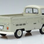 Volkswagen T2a Pickup Édition 50e Anniversaire Schuco 1:18 450019800 Métal - image 3 of 7