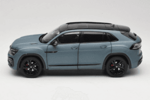 Volkswagen Teramont X Gris FAW 1:18 ZVB000003B Métal — image 4 sur 8