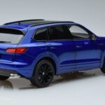 Volkswagen Touareg CR Bleu FAW 1:18 LTC761021BLU Métal - image 3 of 7