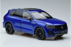 Volkswagen Touareg CR Bleu FAW 1:18 LTC761021BLU Métal — image 5 sur 7