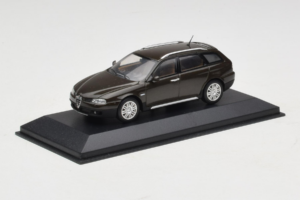 Alfa Romeo 159 Brooklands Green Minichamps 1:43 400120411 Métal — image 2 sur 4