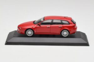 Alfa Romeo 159 Sportwagon Alfa Rouge Minichamps 1:43 400120511 Métal