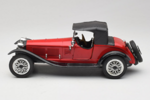 Alfa Romeo 6C 1750 Alfetta Rouge Polistil 1:18 PL001 Métal — image 4 sur 8