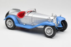 Alfa Romeo 2300 Spider Bleu Argenté Bburago 1:18 3008 Métal — image 6 sur 8