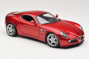 Alfa Romeo 8C Competizione Rouge Bburago 1:18 18-11021 Métal — image 6 sur 8