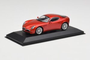 Alfa Romeo 8C Competizione Alfa Rouge Minichamps 1:43 403120523 Métal — image 2 sur 4