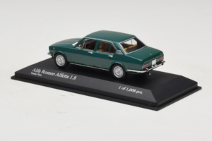 Alfa Romeo Alfetta 1.8 Vert Minichamps 1:43 400120204 Métal — image 3 sur 4
