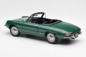 Alfa Romeo Duetto Spider Vert AUTOart 1:18 70138 Métal — image 7 sur 8