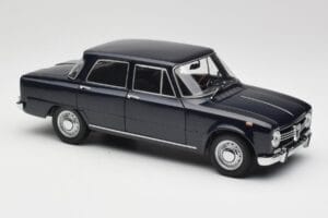 Alfa Romeo Giulia 1300 Bleu Minichamps 1:18 180120905 Métal — image 6 sur 8