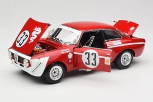 Alfa Romeo GTA 1300 Junior #33 T. Hezemans / G. van Lennep Hezemans Jarama 1972 Minichamps 1:18 100721233 Métal — image 2 sur 8