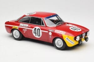 Alfa Romeo GTA 1300 Junior #40 F. Picchi / J-C. Chasseuil Division 1 Winners 12 Hours of Paul Ricard 1971 Minichamps 1:18 155 — image 4 sur 6