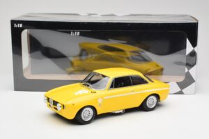 Alfa Romeo GTA 1300 Junior Jaune Minichamps 1:18 155120024 Métal — image 6 sur 6
