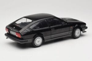 Alfa Romeo GTV6 Noir Solido 1:18 S1802302 Métal — image 3 sur 8