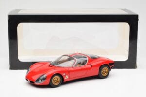 Alfa Romeo 33 Stradale Rouge AUTOart 1:18 70191 Métal — image 8 sur 8