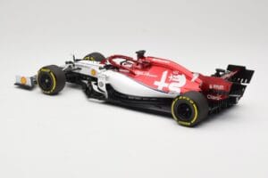 Alfa Romeo Racing C38 #7 K. Raikkonen F1 2019 Minichamps 1:18 110190007 Métal — image 5 sur 6