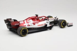Alfa Romeo Racing C39 #99 A. Giovinazzi Austrian GP 2020 Minichamps 1:18 110200199 Métal — image 2 sur 6
