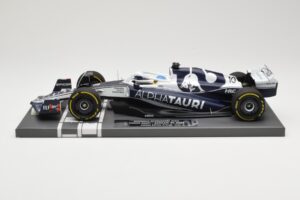 AlphaTauri AT03 #10 P. Gasly Bahrain GP 2022 Minichamps 1:18 117220110 Métal