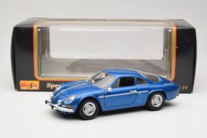 Alpine A110 1600S Bleu Maisto 1:18 31850 Métal — image 8 sur 8