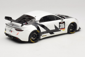 Alpine A110 GT4+ #36 J. Pla / J. Gilbert / J-M. Leandri Ultimate GT Endurance Cup 2024 Otto 1:18 OT1201 Résine — image 2 sur 6
