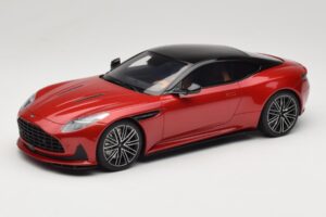 Aston Martin DB12 Hyper Red GT Spirit 1:18 GT936 Résine