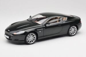 Aston Martin DB9 Noir Solido 1:18 15025600 Métal