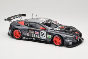 Aston Martin DBR9 GT1 #59 Team Modena A. Garcia / J. Menten / C. Fittipaldi 24 Hours of Le Mans 2006 Solido 1:18 80014 Métal — image 6 sur 8