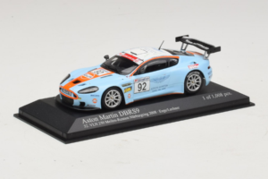 Aston Martin DBRS9 Gulf #92 T. Enge / Lechner VLN 250 Nurburgring 2008 Minichamps 1:43 400081392 Métal — image 2 sur 4