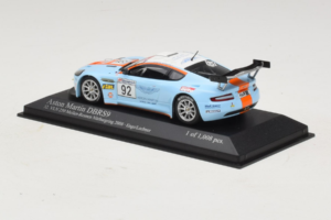Aston Martin DBRS9 Gulf #92 T. Enge / Lechner VLN 250 Nurburgring 2008 Minichamps 1:43 400081392 Métal — image 3 sur 4