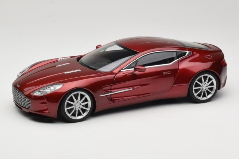 Aston Martin One-77 Diavolo Red AUTOart 1:18 70245 Métal