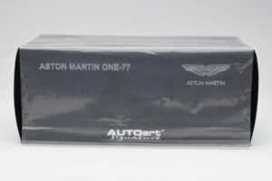 Aston Martin One-77 Morning Frost Blanc AUTOart 1:18 70244 Métal — image 8 sur 8