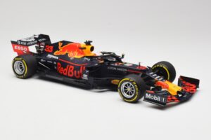Aston Martin Red Bull Racing RB15 #33 M. Verstappen Winner Brazil GP 2019 Minichamps 1:18 110191933 Métal — image 4 sur 6