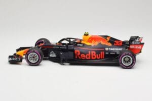 Aston Martin Red Bull Racing RB14 Tag Heuer #33 M. Verstappen Mexican GP 2018 Minichamps 1:18 110181933 Métal — image 3 sur 6