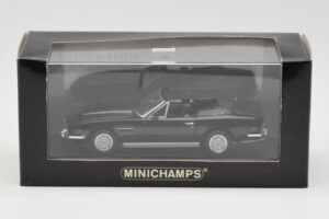 Aston Martin V8 Volante Noir Minichamps 1:43 400137730 Métal — image 4 sur 4