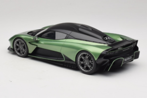 Aston Martin Valhalla Iridescent Emerald Green GT Spirit 1:18 GT558 Résine — image 5 sur 6