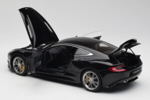 Aston Martin Vanquish Onyx Noir AUTOart 1:18 70247 Métal — image 5 sur 8