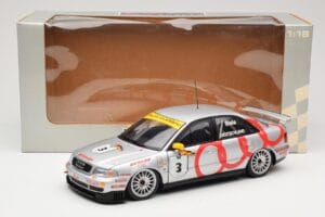 Audi A4 B5 #3 F. Biela DTM World Champion 1995 UT Models 1:18 39542 Métal — image 8 sur 8