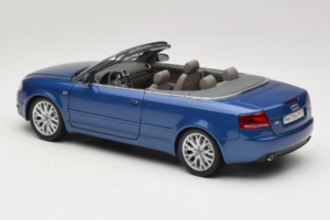 Audi A4 B6 Cabriolet Bleu Norev 1:18 5010504325 Métal — image 7 sur 9