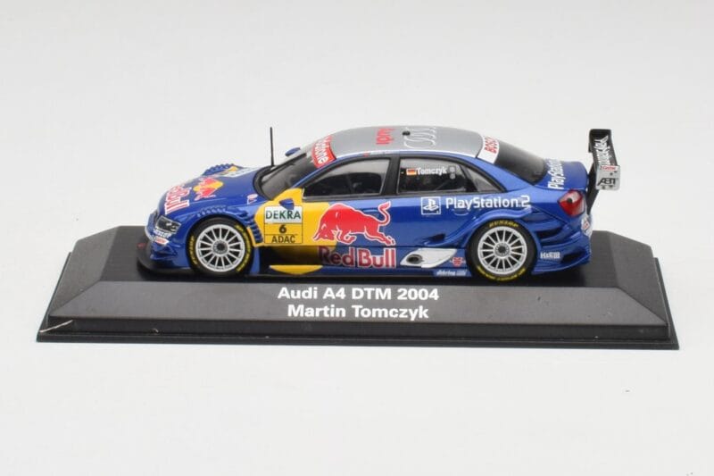 Audi A4 B6 DTM #6 M. Tomczyk Audi Sport Team Abt Sportsline DTM 2004 Minichamps 1:43 5020400403 Métal