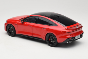 Audi A5L Sportback Rouge OEM 1:18 ZAM60004A Métal — image 7 sur 8