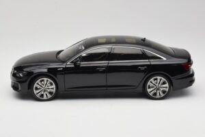 Audi A6L C8 Noir Paudi Model 1:18 42499 Métal — image 4 sur 8