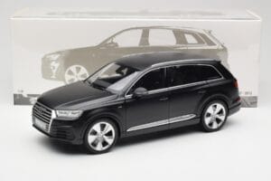 Audi Q7 4M Noir Mat Minichamps 1:18 110014001 Métal — image 8 sur 8