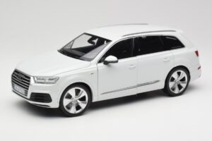 Audi Q7 4M Blanc Minichamps 1:18 110014000 Métal