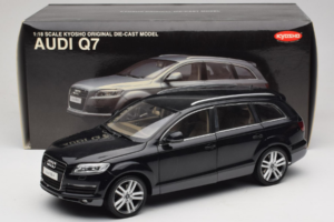 Audi Q7 Noir Kyosho 1:18 09221BK Métal — image 8 sur 8