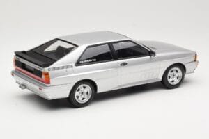 Audi Quattro B2 Argent Minichamps 1:18 155016122 Métal — image 2 sur 6