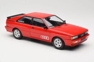Audi Quattro Rouge Minichamps 1:18 155016124 Métal — image 4 sur 6