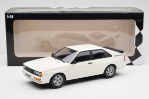 Audi Quattro Blanc Minichamps 1:18 155016120 Métal — image 6 sur 6